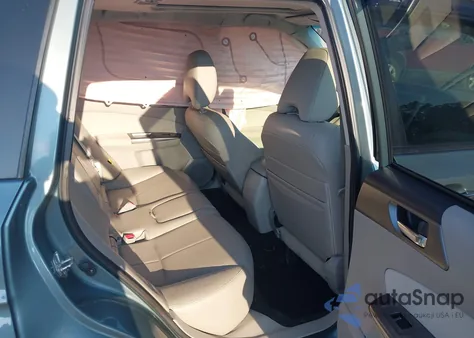 2012 Subaru Forester Limited z USA, uszkodzony, nr VIN JF2SHAEC2CH448015